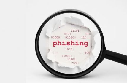 Gefahr durch Suchmaschinen-Phishing (Foto: AdobeStock -alexskopje - 69960447)