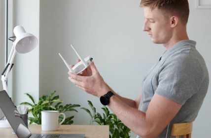 So verbessern Sie Ihr WLAN zu Hause kostenlos (Foto: AdobeStock 646090337 DragonImages)