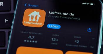 Neue SparkCat-Malware tarnt sich in kompromittierten Messenger und (Foto: AdobeStock - Claudia Nass - 534341068)